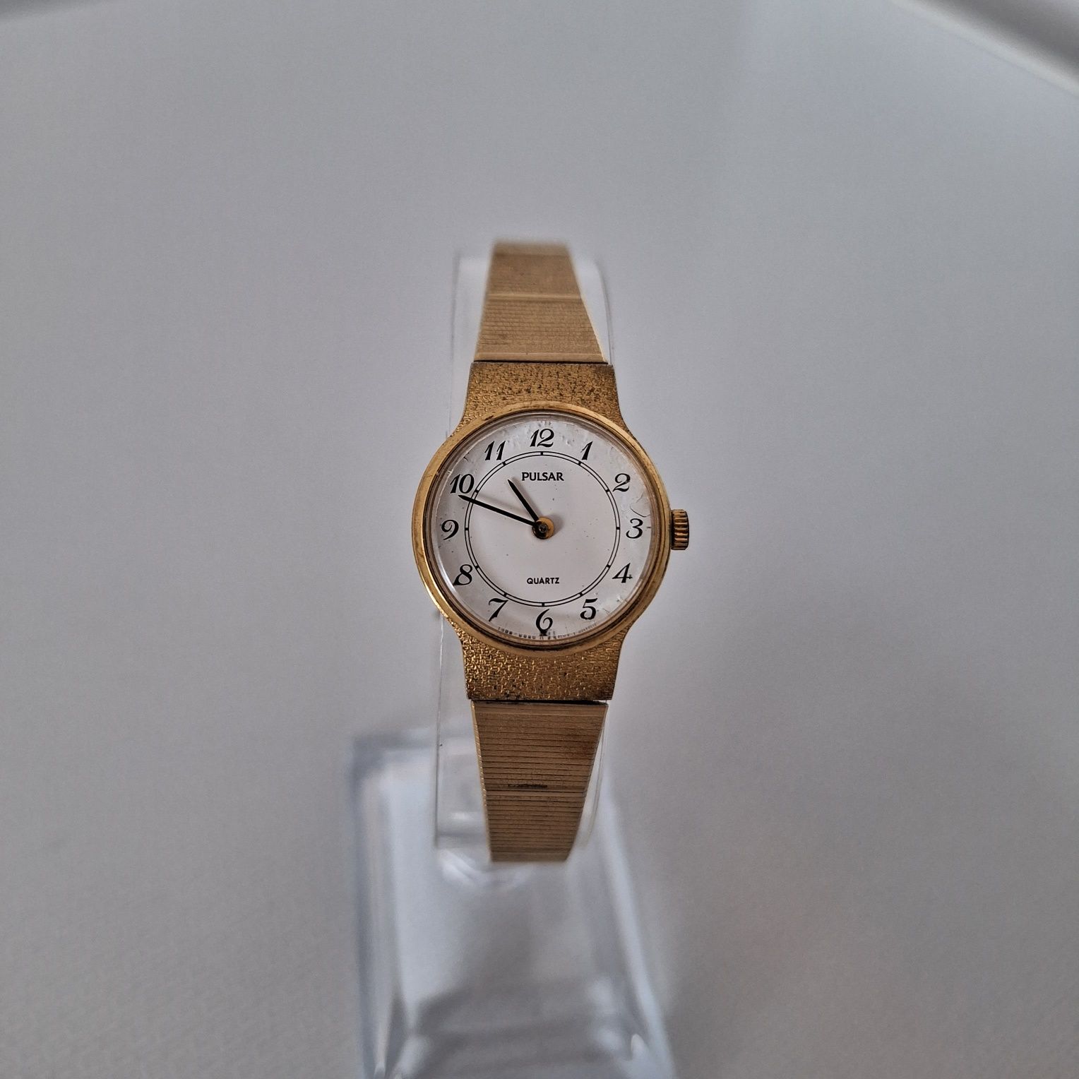 Ceas dama Pulsar auriu elegant