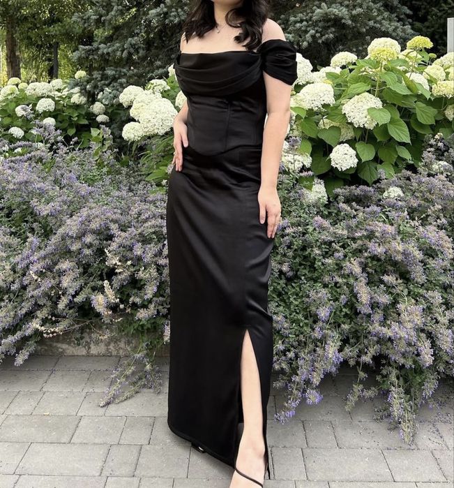 Продаю корсетную двойку за классную цену (сшито на заказ)