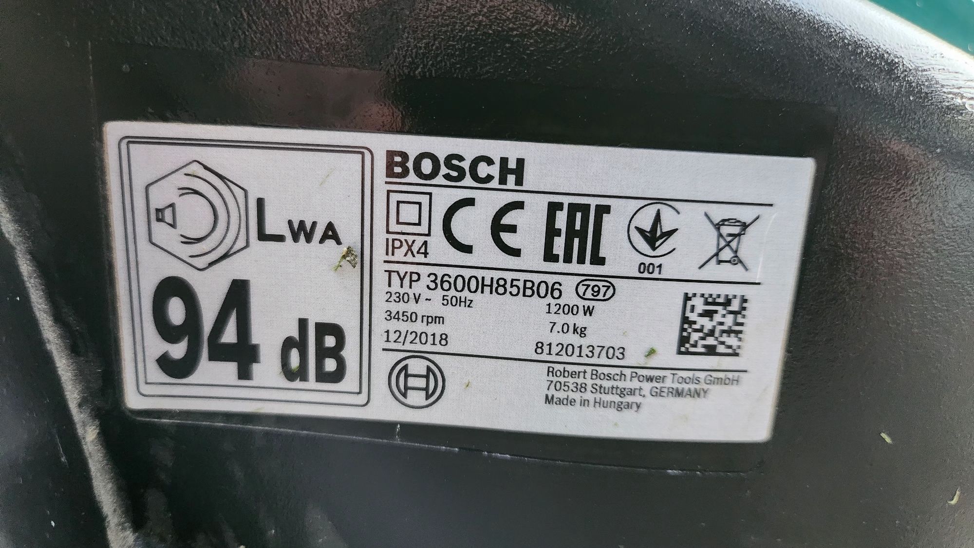 Masina de tuns gazon electrica Bosch