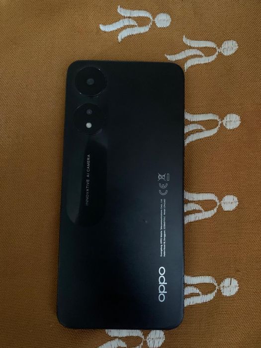 De vanzare OPPO A78 5G