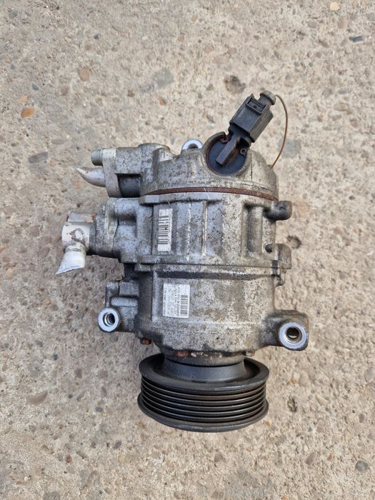 Compresor AC Audi A4 B8 1.8 TFSI Cod 8KD260805