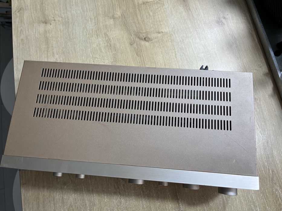 Amplificator Marantz SR 220 L