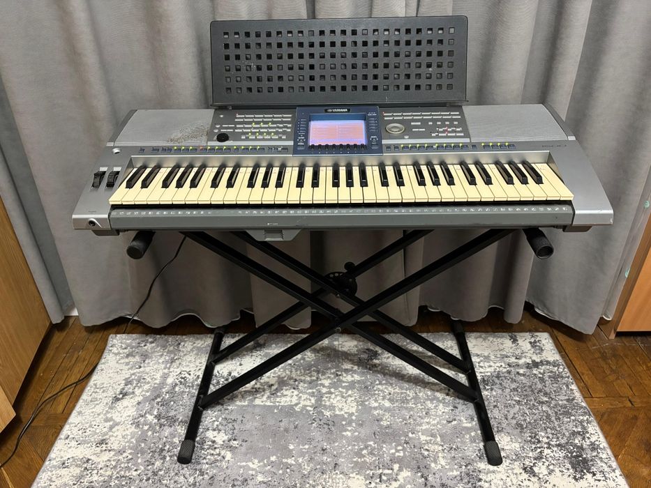 Orga Yamaha psr-1500