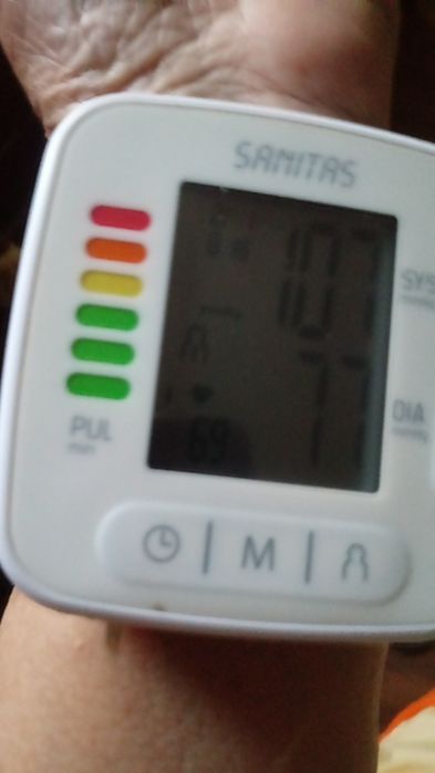 Tensiometru medical la pret 30 lei negociabil