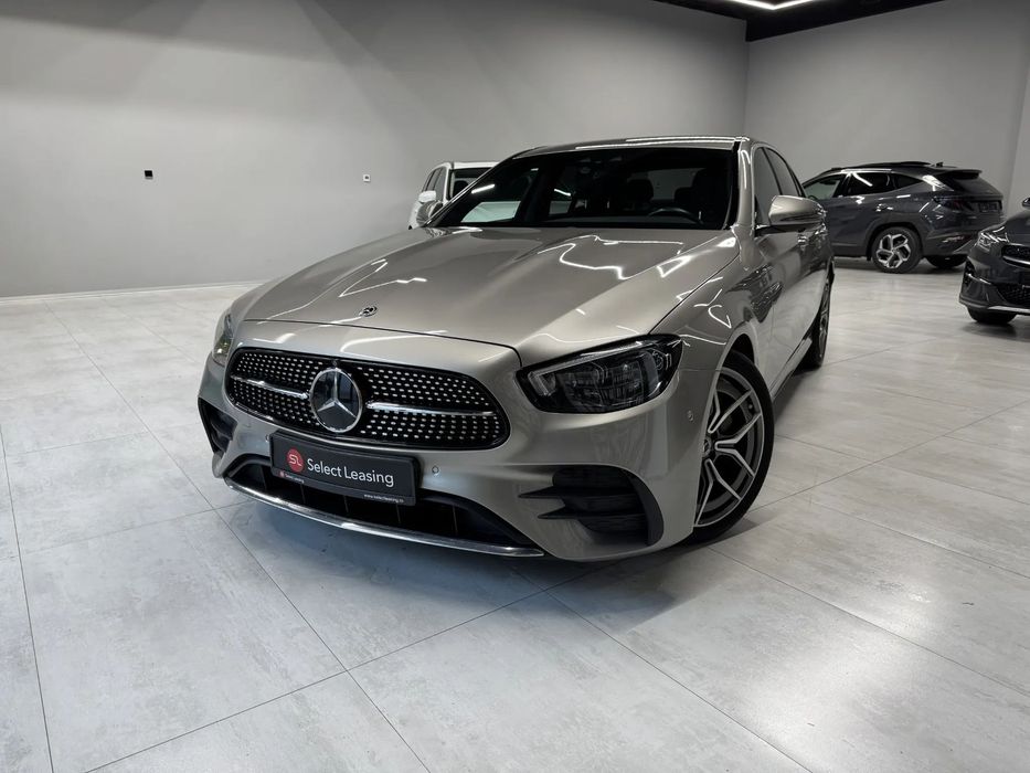 Mercedes-Benz E MERCEDES-BENZ E220d 9G-TRONIC AMG LINE/led / 360/ distronic / garantie