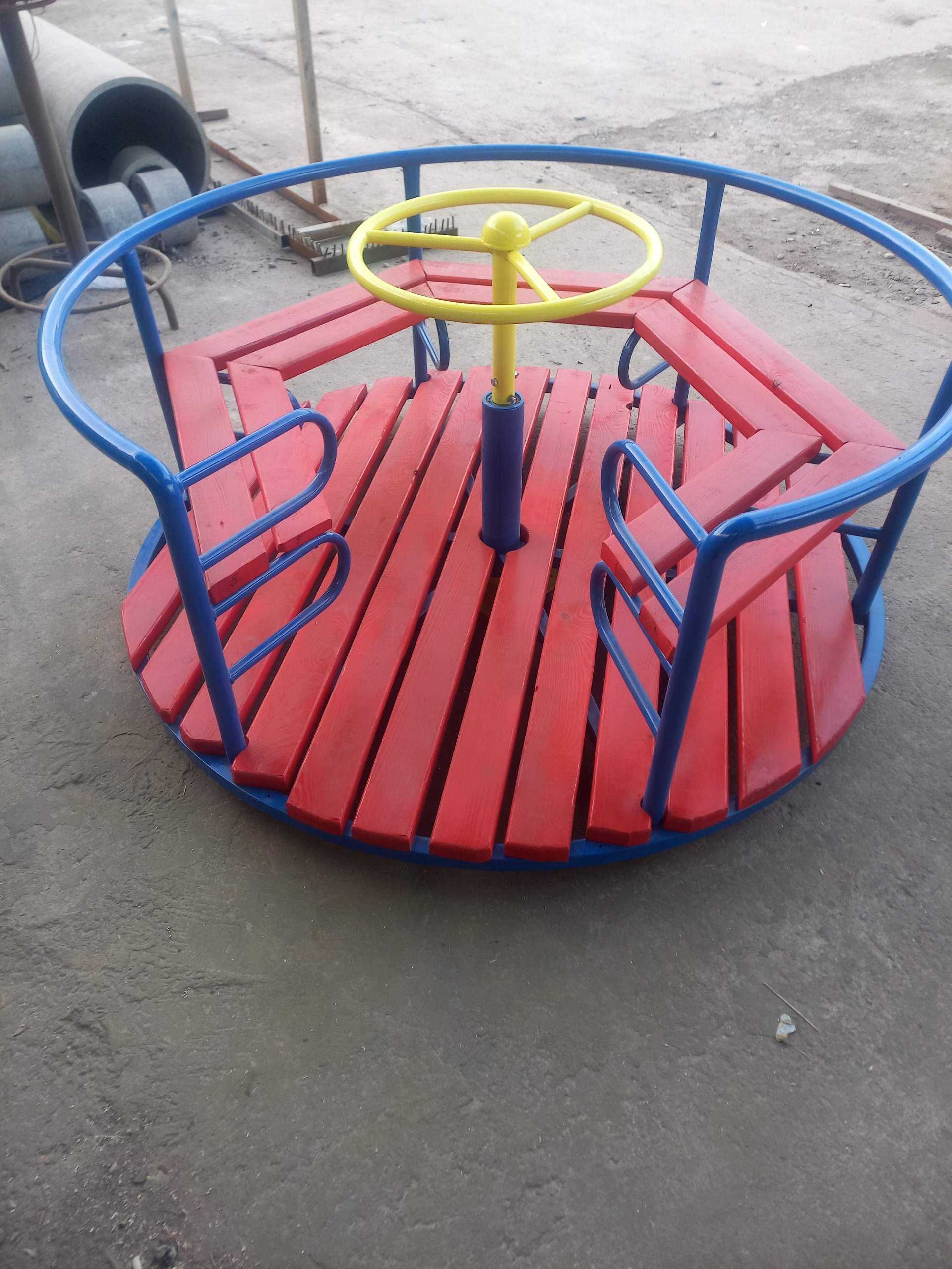 Детские качели и горка