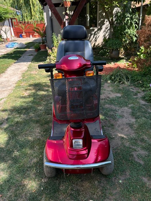 Scuter electric pentru vârstnici