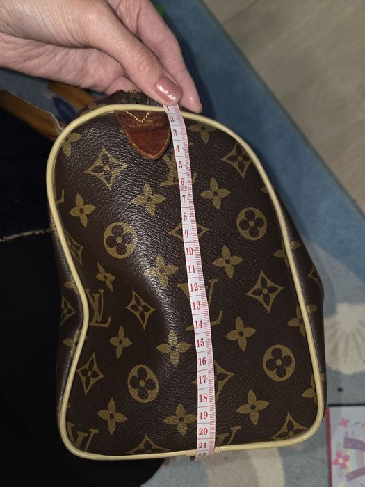 Geanta Louis Vuitton