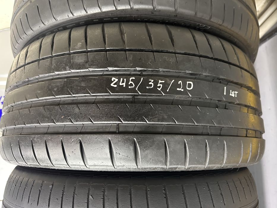 Шина 245/35R20 (1шт)