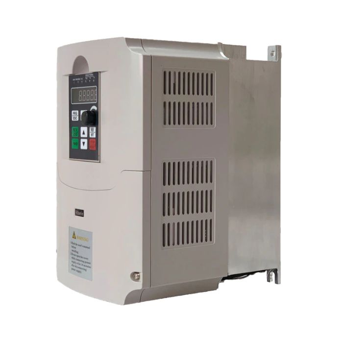 Convertizor Frecventa, Putere 7.5 kW, Alimentare 220V, Iesire 3 x 380V