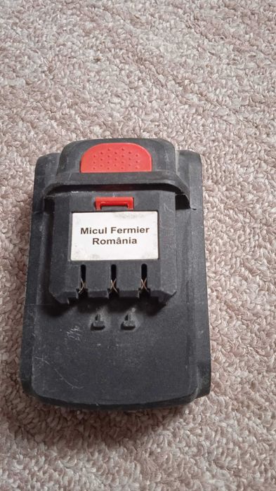 Acumulator 18 volti negociabil