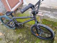 Спортен велосипед  BMX  Decatlon