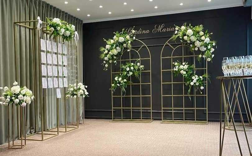 Inchiriem pentru Evenimente:Aranjamente Florale,Decoratiuni ,Accesorii