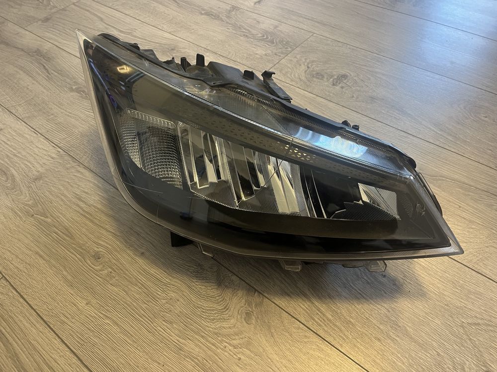 Far Dreapta Led Seat Ibiza 5 2021 2022 Cleme Rupte