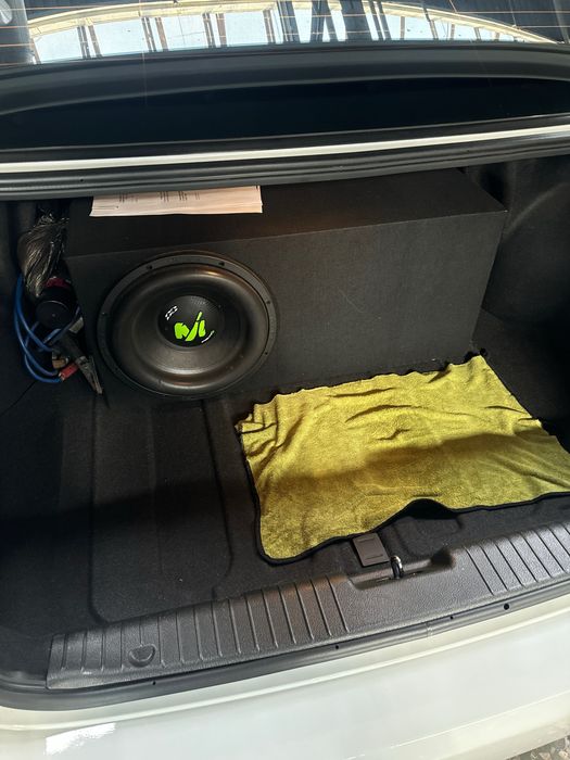 Navarotla sotiladi radnoyga zamenam bor