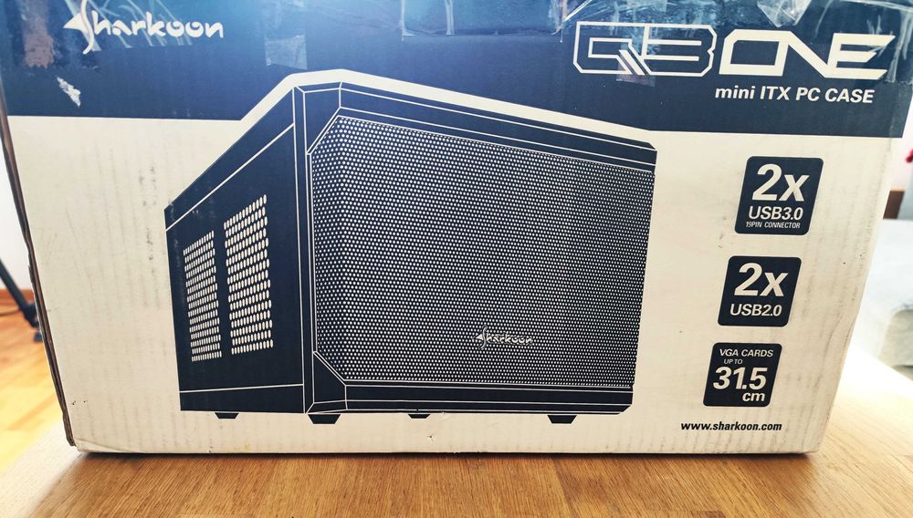 Carcasa pc Sharkoon QB ONE/Bonus hard samsung+cooler intel nou