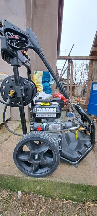 Masina de spalat cu presiune