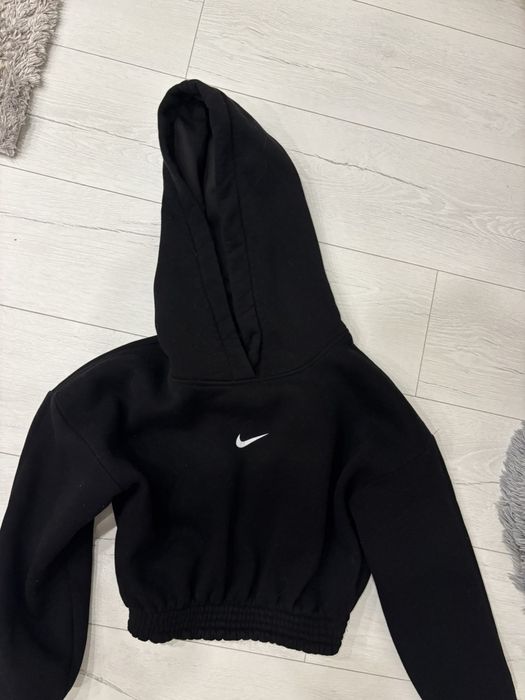 Спортно горнище найк,с размер

15 лв