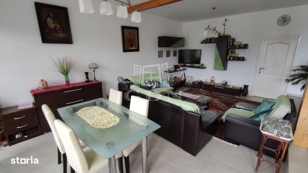 Casa P+1 cu 6 camere, decomandata, suprafata utila 220 mp, Paleu