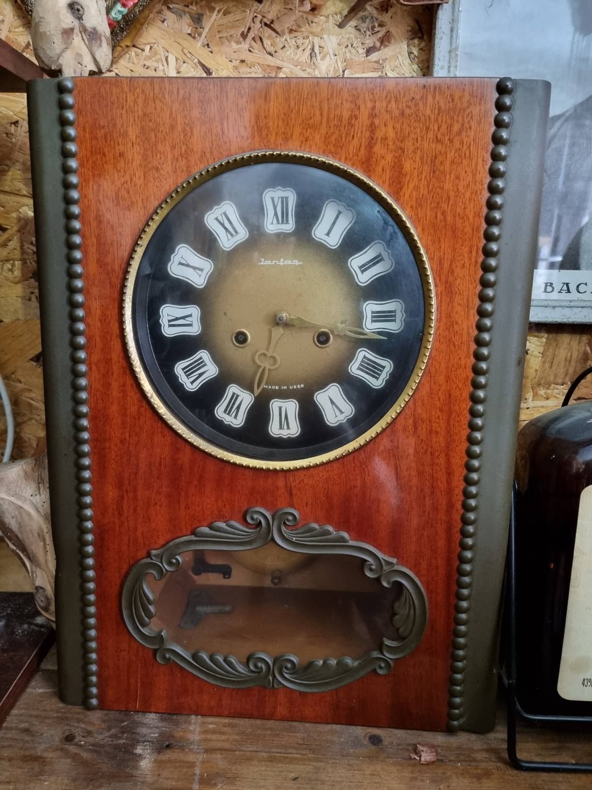 старо часовник 1946 година оригинални