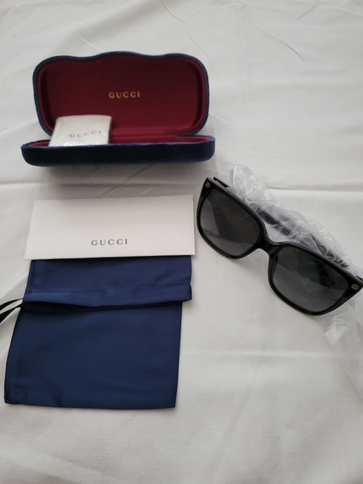 Gucci очила,чисто нови,оригинални,закупени са в Америка.