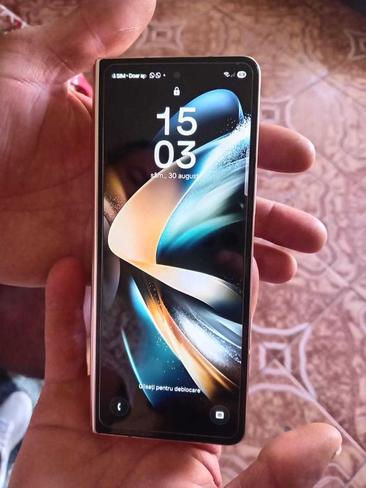 vand samsung z fold4