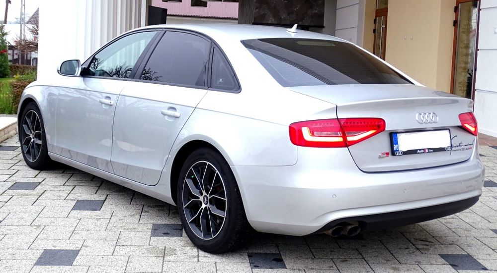 AUDI A4 facelift B8 S Line variante cu ATV