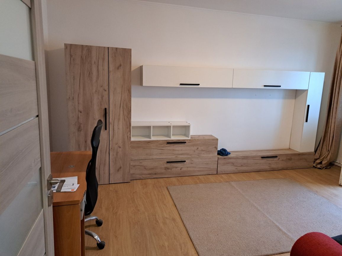 Apartament 3 camere decomandat, modern, spatios