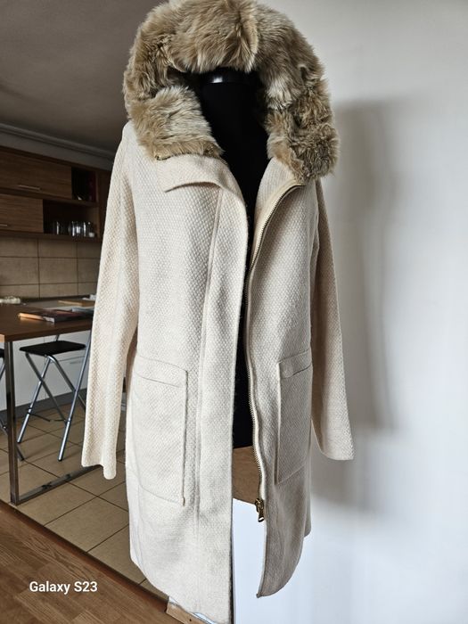 Haina Zara.250 lei
