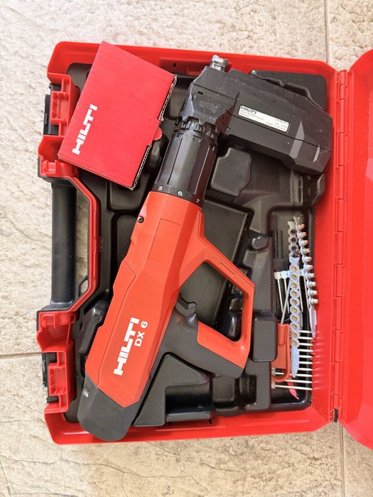 Pistol impantat cuie beton HILTI DX6