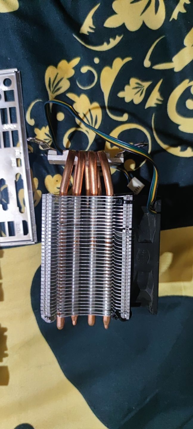 Placa baza supermicro X10SAT LGA 1150+cooler și ram