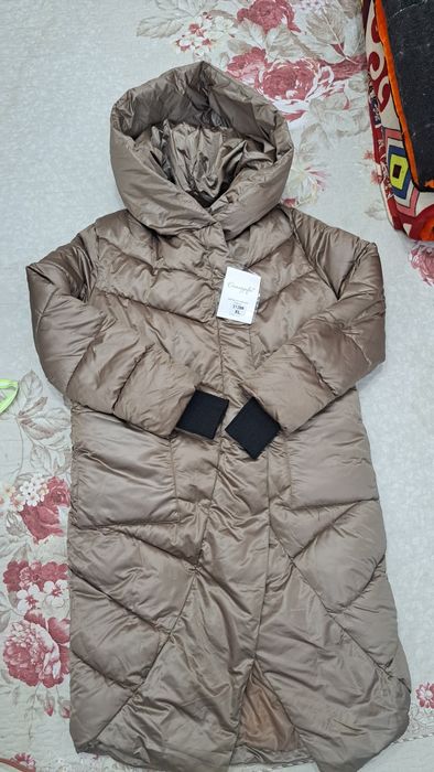 Продам новую зимнюю куртку,5000тг