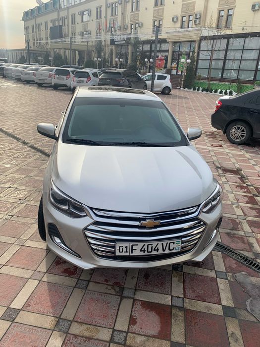 Chevrolet Onix Premier 2 Turbo AT