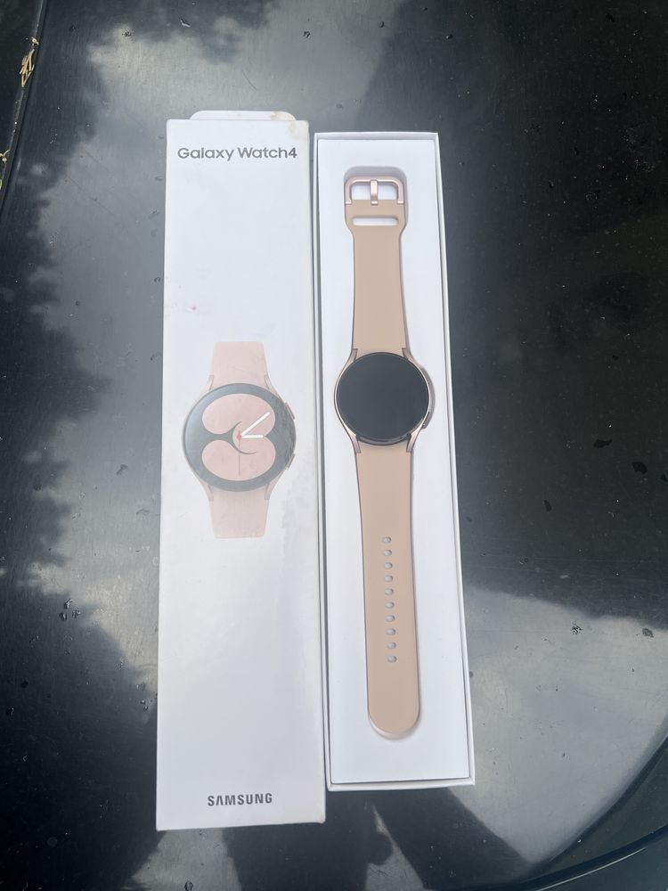 Samsung Galaxy Watch 4