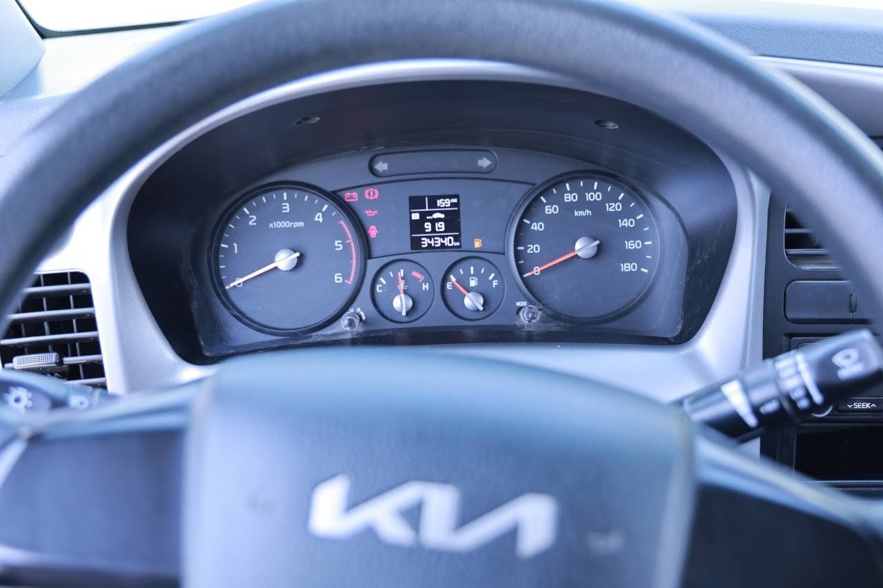 Kia bongo 2023 yil