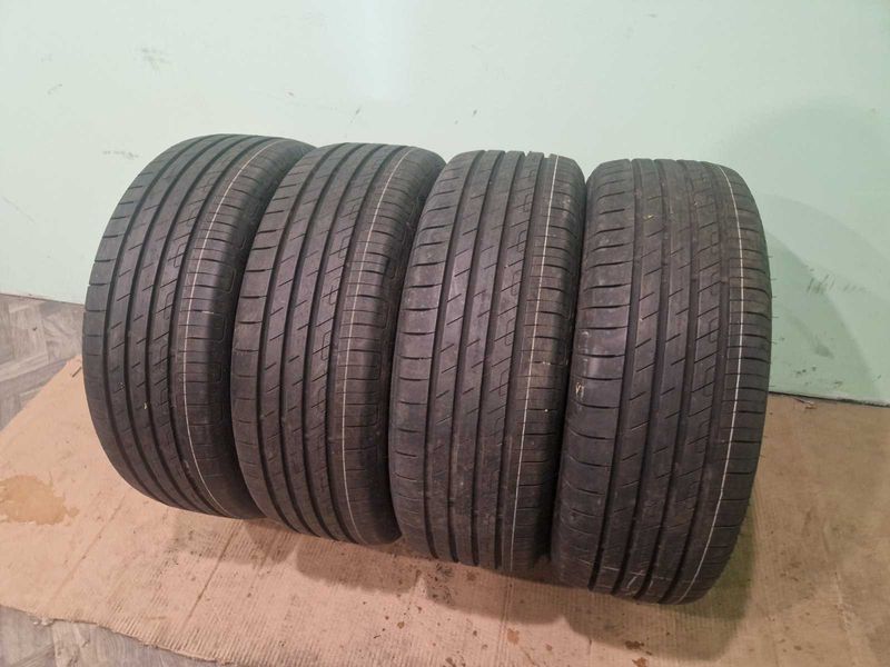 4 Goodyear R18 215/55/ anvelope noi de vara DOT2421