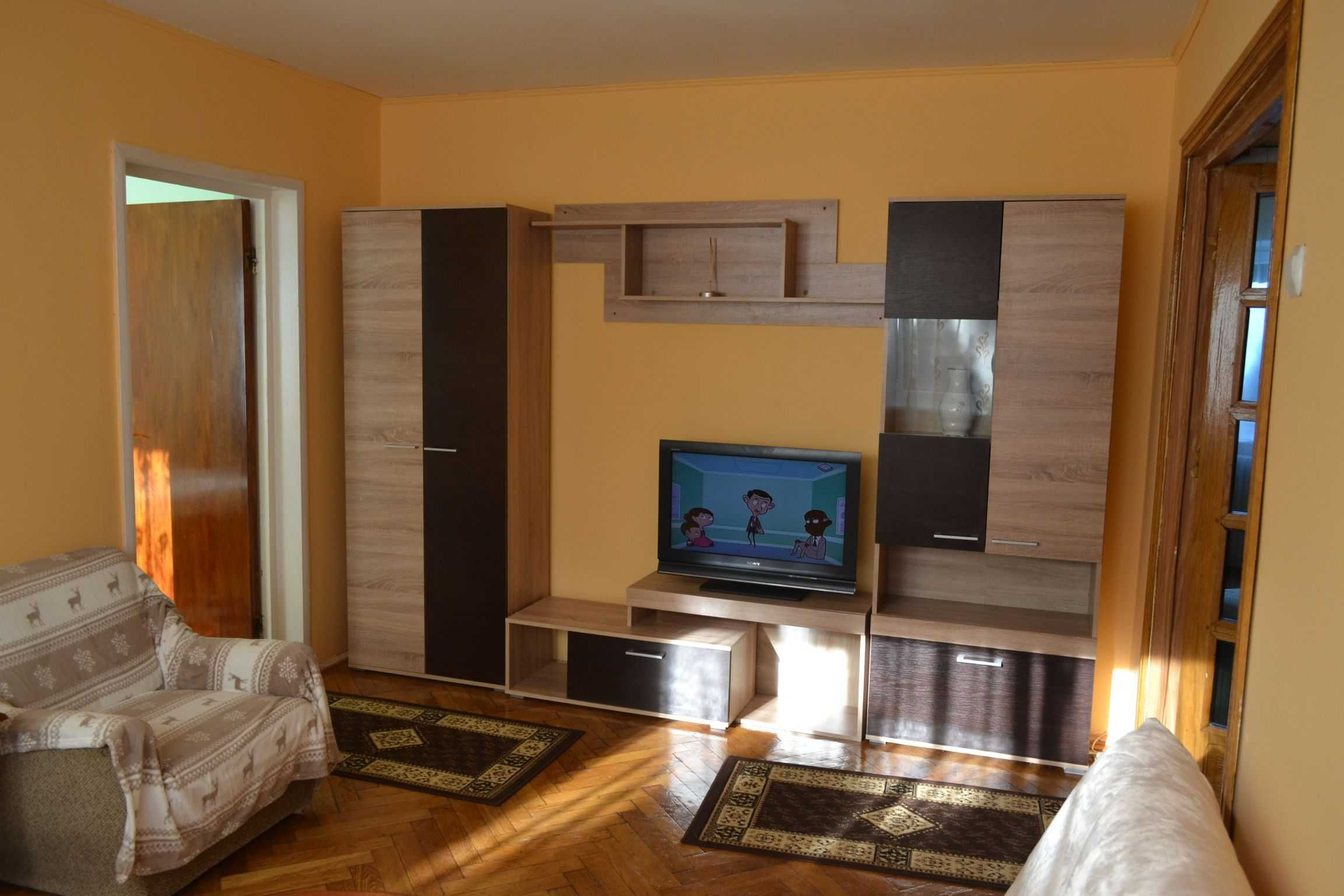 Regim hotelier apartament 2 camere CT-gaze 56 mp-parter in Zavoi