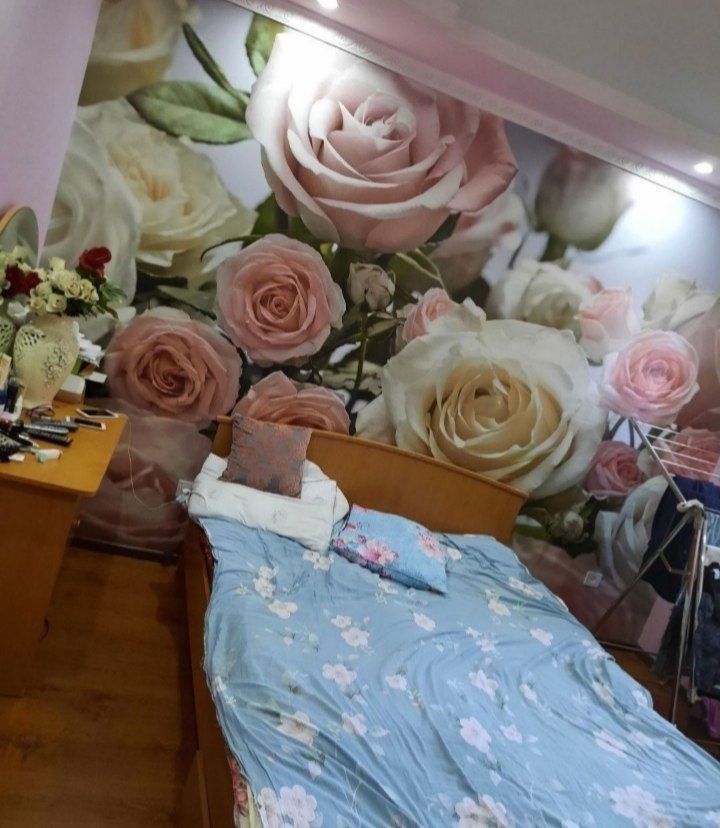 Продаётся квартира Юнусабад 18кв 3/2/4 Кирпич 77-серии