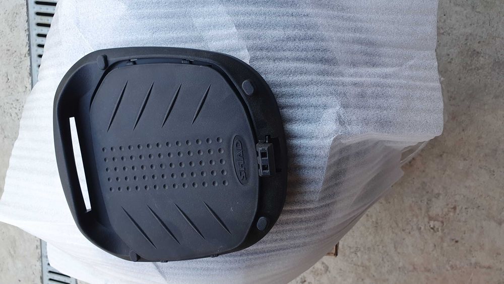 Куфар за мотор/скутер Shad 26 литра