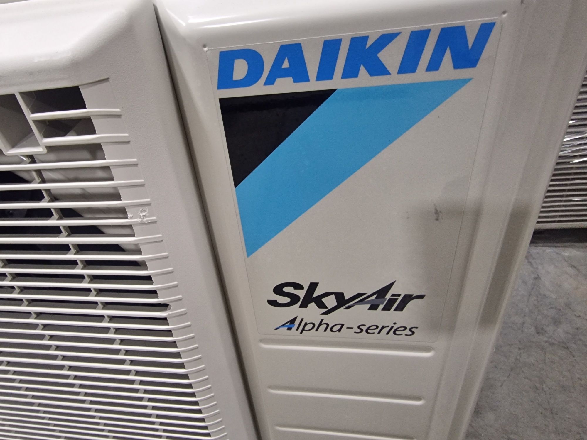 Нов подов климатик Daikin 18ка RZAG50 FVXM50 SkyAirAlpha топ клас А+++
