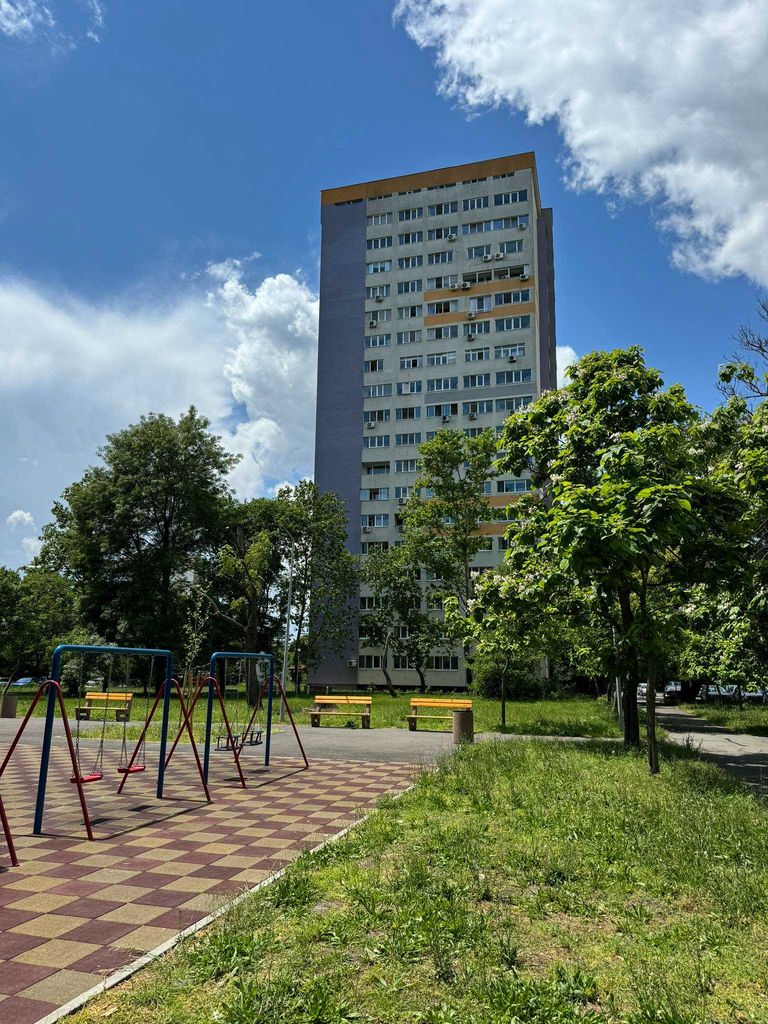 Дава се под наем Двустаен апартамент в Бургас, Център - 56 кв.м за 40.8 € - Снимка #20