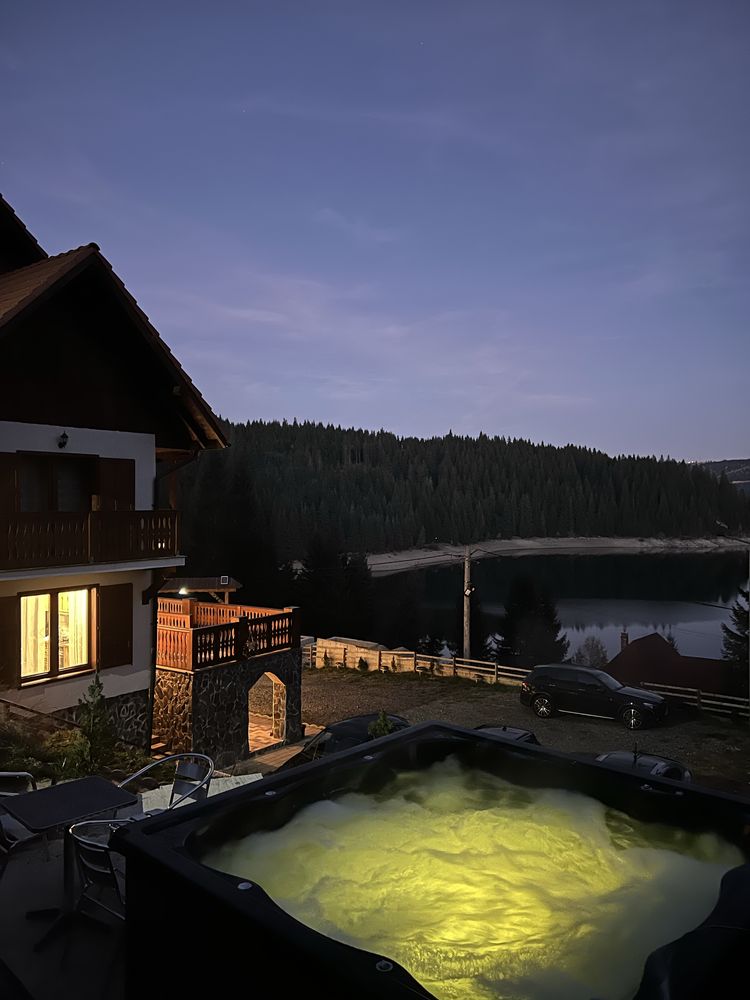 Cabana de închiriat pensiune vila Lac Belis marisel