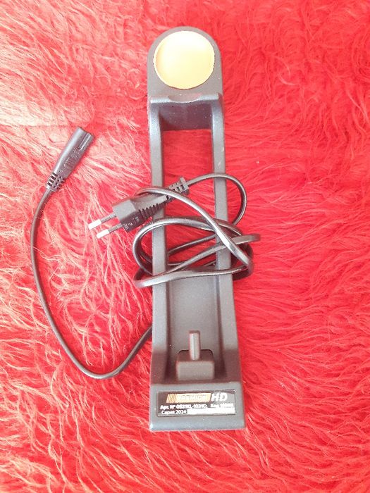 Зарядно за силиконов пистолет