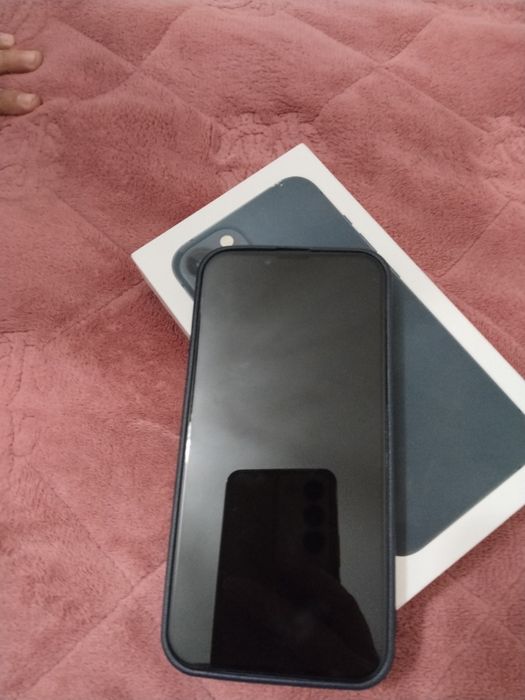 Срочно продается айфон 13