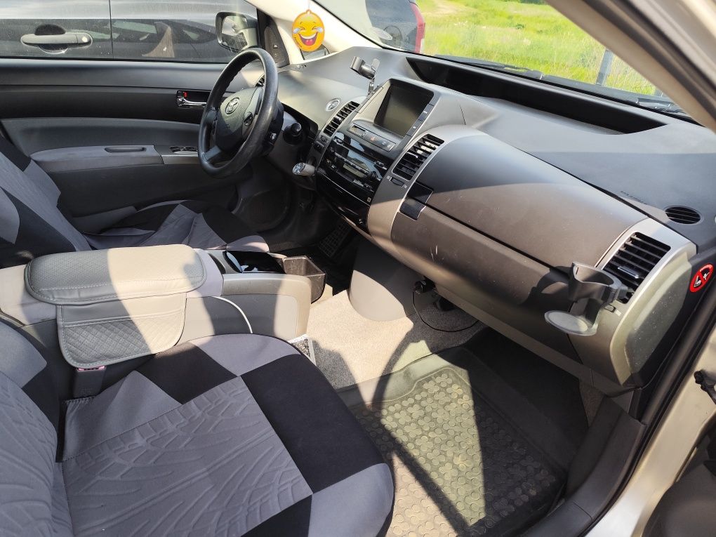 Toyota Prius 2 Se vinde