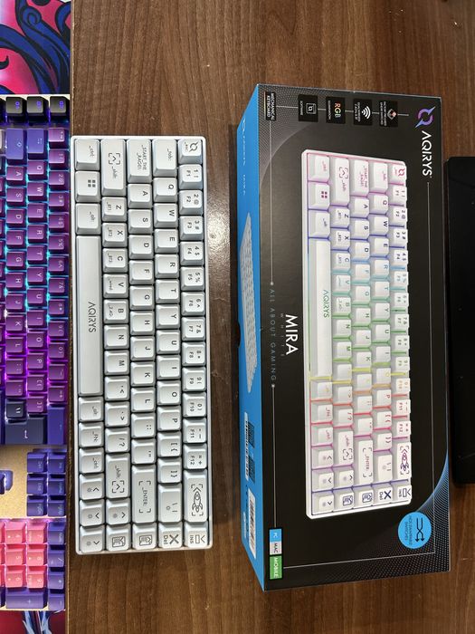 Tastatura Gaming Wireless RGB Aquirys MIRA full box