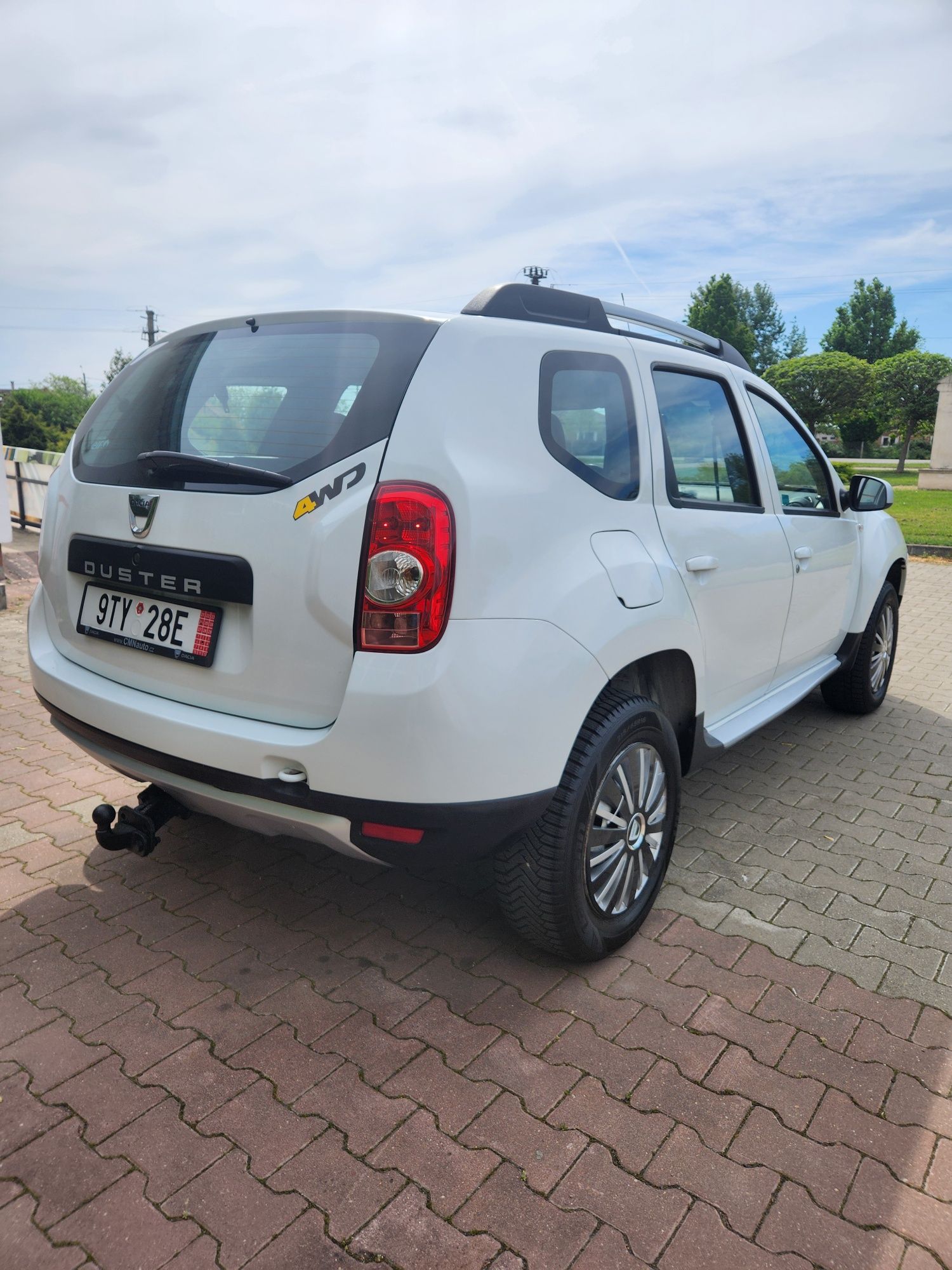 Dacia Duster 4x4, Motor 1,5 dci, An fabricație  21, 10, 2013