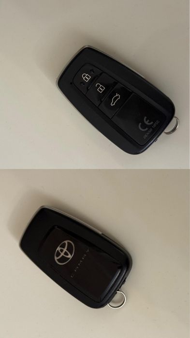 Ключ от камри 70