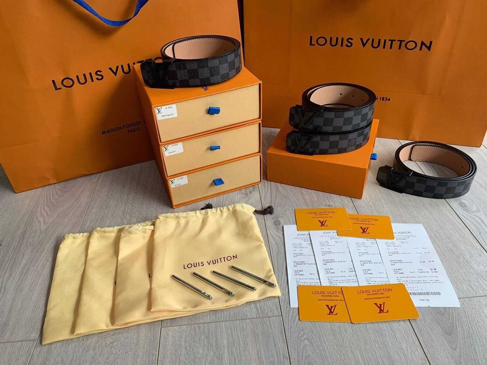 *LIVRARE GRATUITA* Curea Damier Neagra