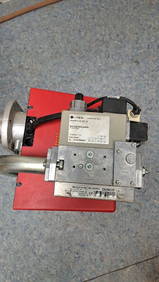 Продам газовую горелку F.B.R GAS X 3 . Пушка. На 1750 м2.